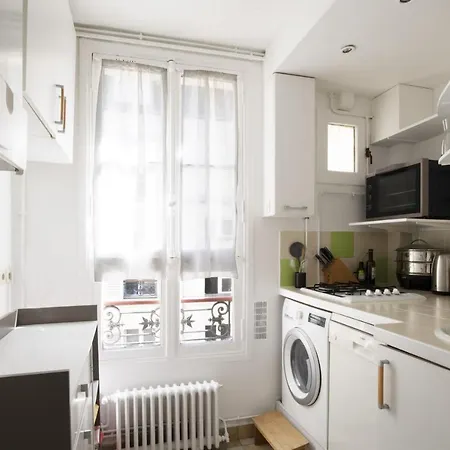 Pick A Flat's In Le Marais - Boulevard Morland *