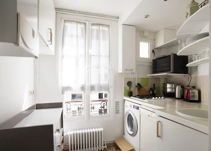 Pick A Flat's In Le Marais - Boulevard Morland *