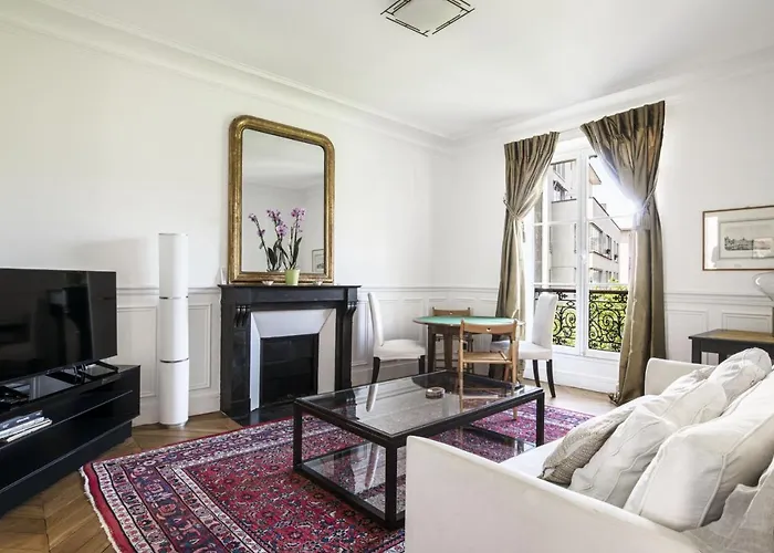 Pick A Flat's In Le Marais - Boulevard Morland * Paříž
